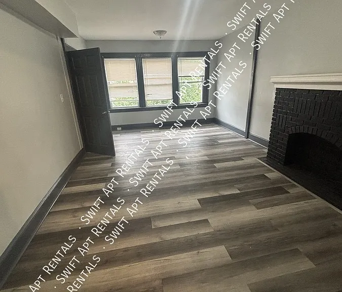 875 S 20th St — Photo 11