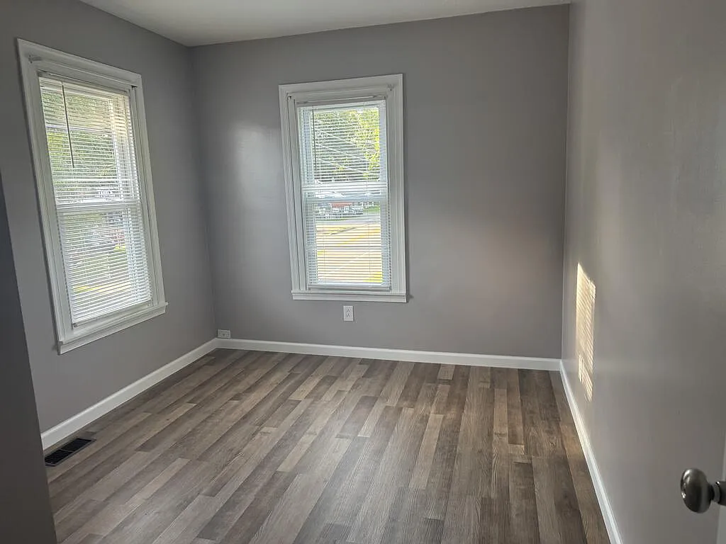 2 bed, 1248 sqft, $1,200 — Photo 3