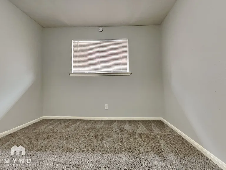2163 Drayton Ln — Photo 7