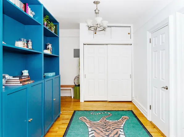 83-10 35th Avenue image 5 of 18