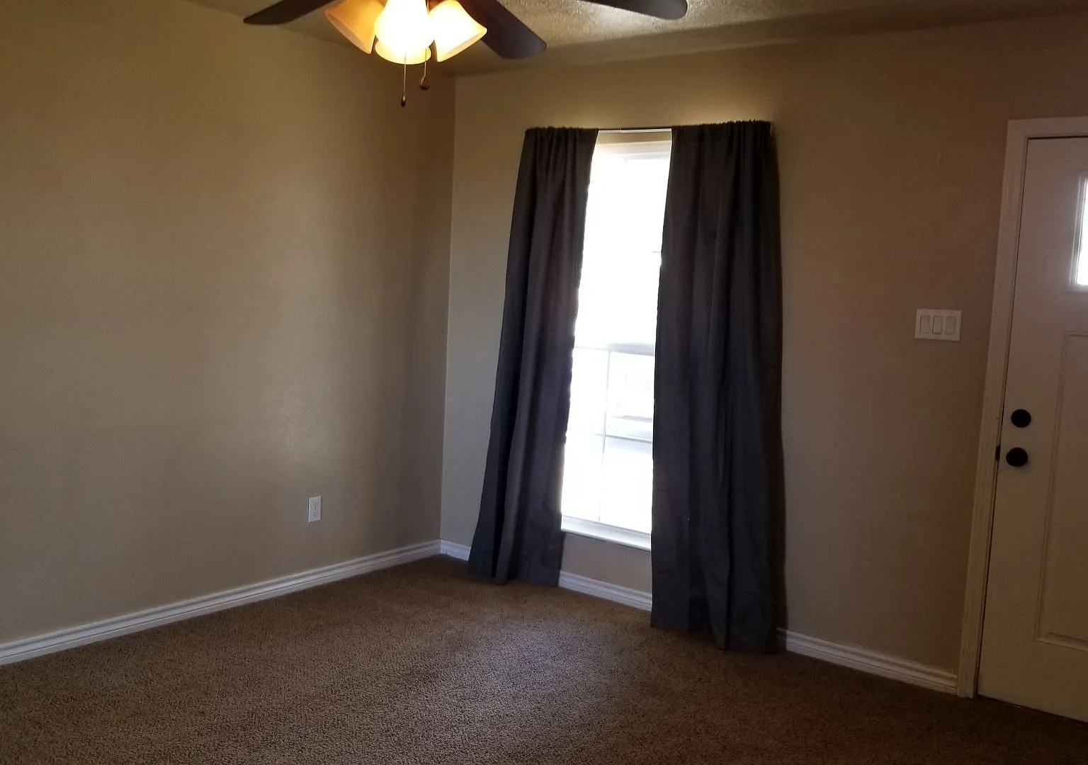 Great Location And Updated Home — Photo 4