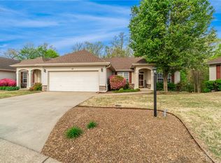 12 Canopy Ln, Bella Vista, AR 72714