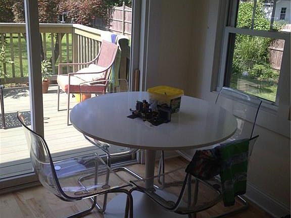 5th image of 36 School St #0