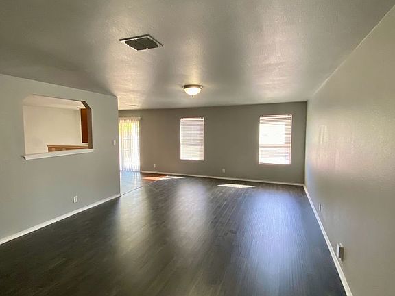3rd image of 7930 Cypress Crown