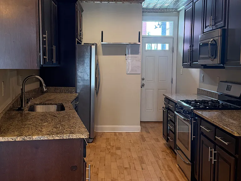 3404 Chestnut Ave — Photo 12