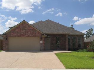 1213 Robinsville Ct, College Station, TX 77845