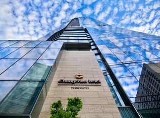 180 University Ave #3602, Toronto, ON M5H 0A2