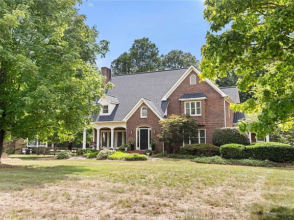 2nd image of 4606 Hartsford Dr