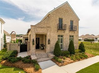 136 Laura Ln, Covington, LA 70433