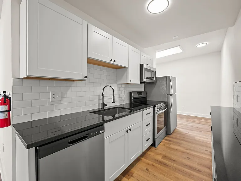 Brand new Avera apartments! — Photo 10
