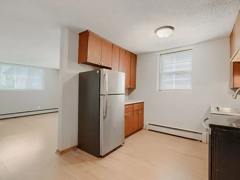 3410 Harriet Ave — Photo 5