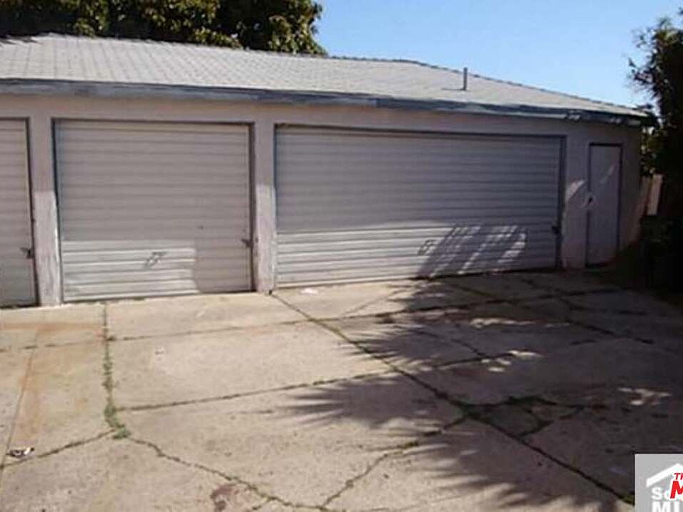 2nd image of 1609 W 107th St