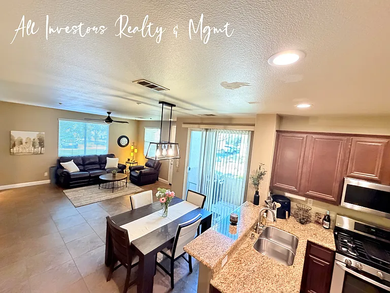 44972 Bellflower Ln #27 — Photo 10