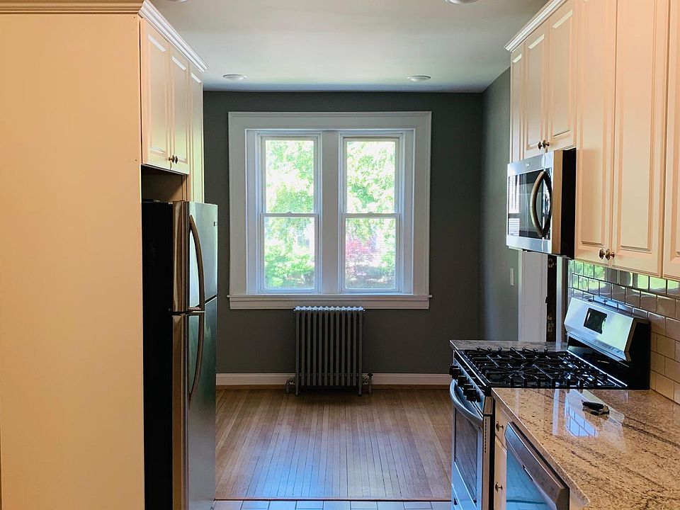 1st image of 173 Summer St APT 2