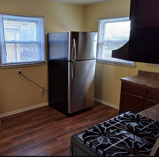2139 W Silver Spring Dr — Photo 25