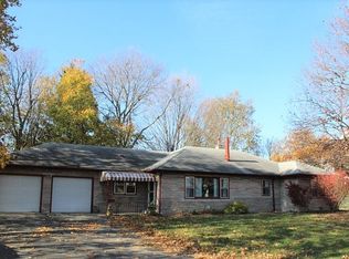 1107 Locust St, Sterling, IL 61081
