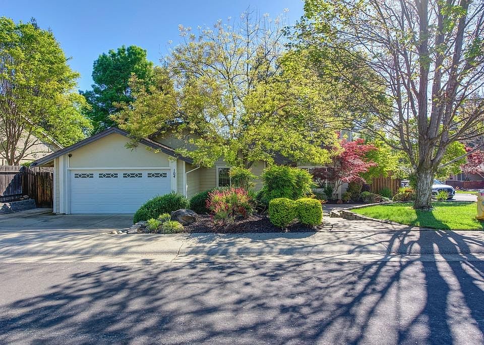 1st image of 104 Cradle Bar Ct