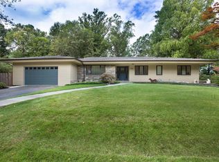 8512 Thornden Ter, Bethesda, MD 20817