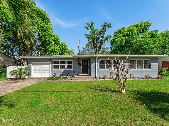 2nd image of 833 ARLINGWOOD Avenue