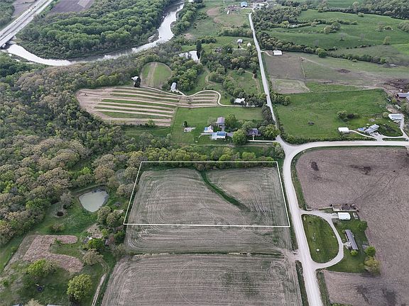 2nd image of LOT 1 Old Portland Rd