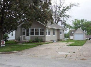 313 N 3rd St, Breda, IA 51436