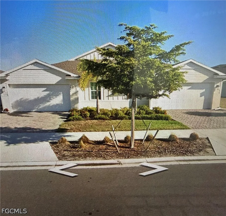 2 bed, 2.0 bath, 1516 sqft, $2,100 — Photo 1