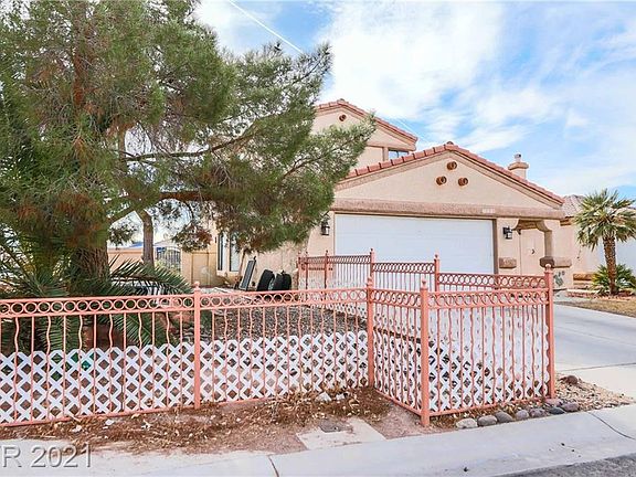 4th image of 5753 Cinnabar Ave