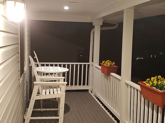 3rd image of 3328 Tallwood Cir