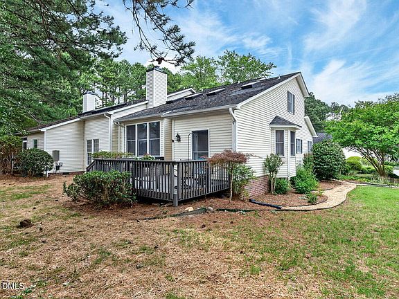 5th image of 386 Lyndfield Close