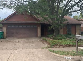 7504 Cedarhill Rd, Watauga, TX 76148