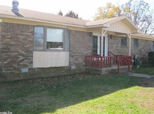 382 Peg Ln, Clinton, AR 72031