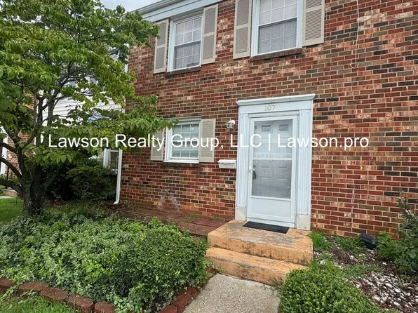 107 Oxford Sq, Vinton, VA 24179