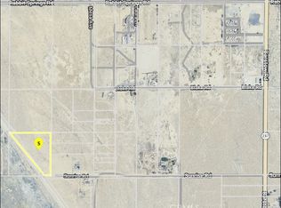 11 Sunrise Rd, Lucerne Valley, CA 92356