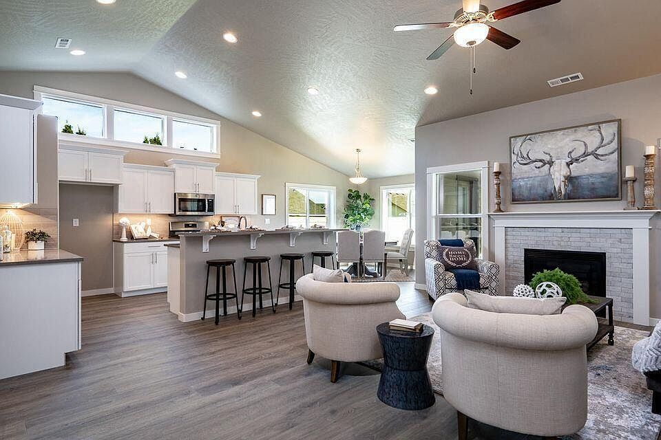 1st image of 17238 Pintail Dr