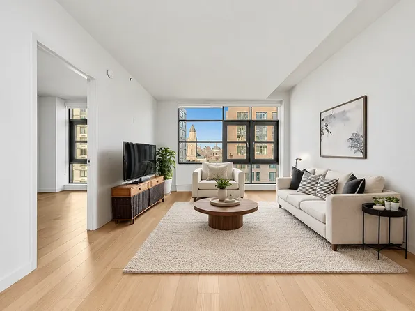 171 Suffolk St #8F, New York, NY 10002