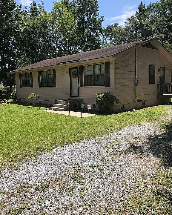 1st image of 1285 Shady Ln
