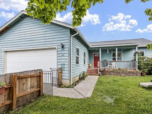 144 Bunting Ct, Roseburg, OR 97471
