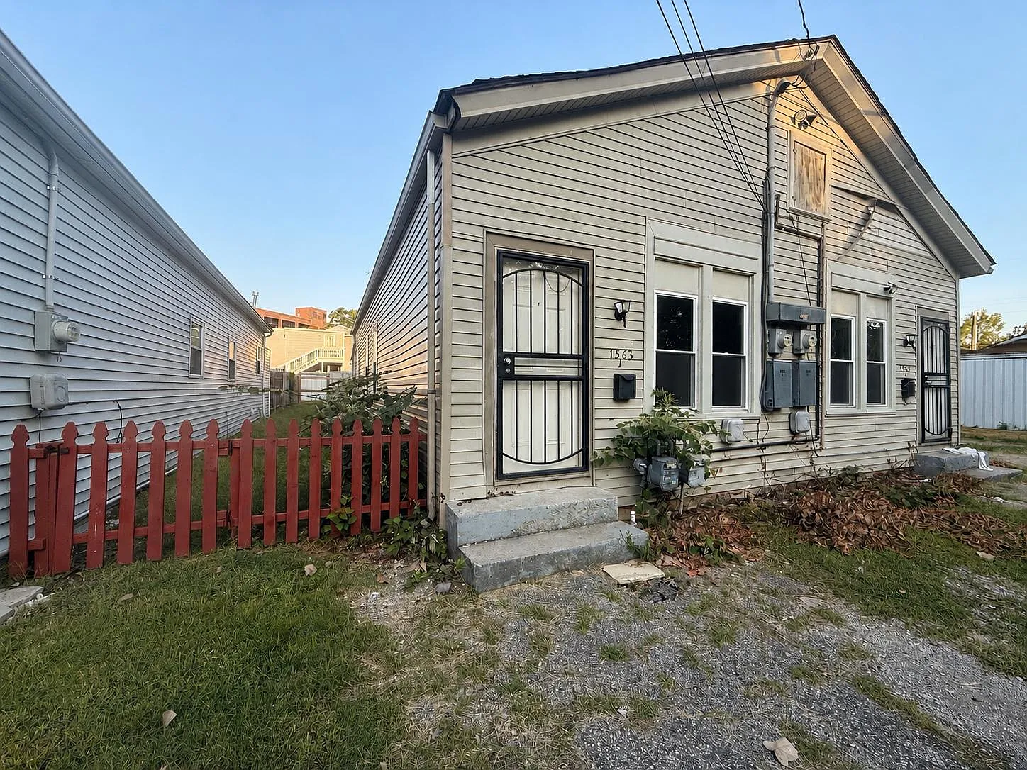 1563 S Rear St — Photo 1