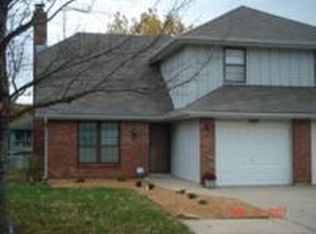 1607 E Elm Ter, Olathe, KS 66062