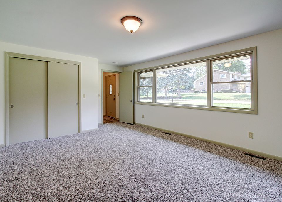 Bedroom #3 19x13