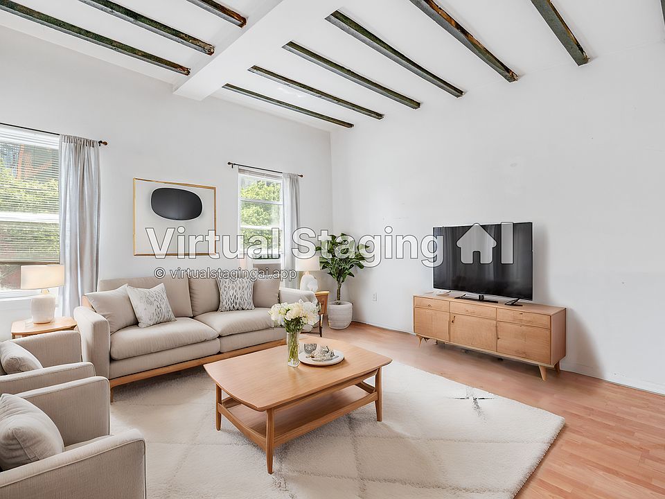 1st image of 50-06 Vernon Blvd #1