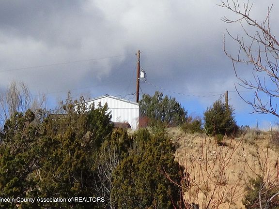 2nd image of 317 Parker Ln