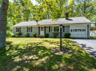 231 Monomoy Cir, Centerville, MA 02632