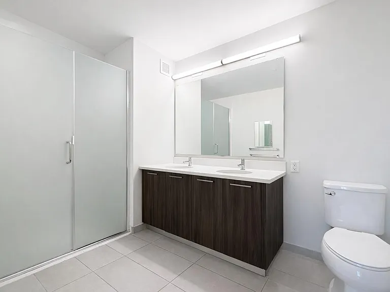 1524 Sheepshead Bay Rd #17B — Photo 10