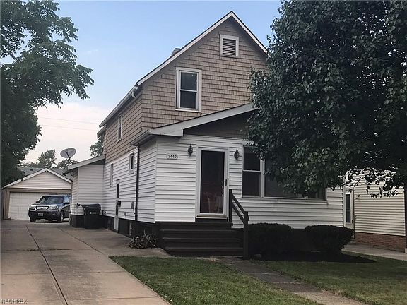 5th image of 2440 Grovewood Ave
