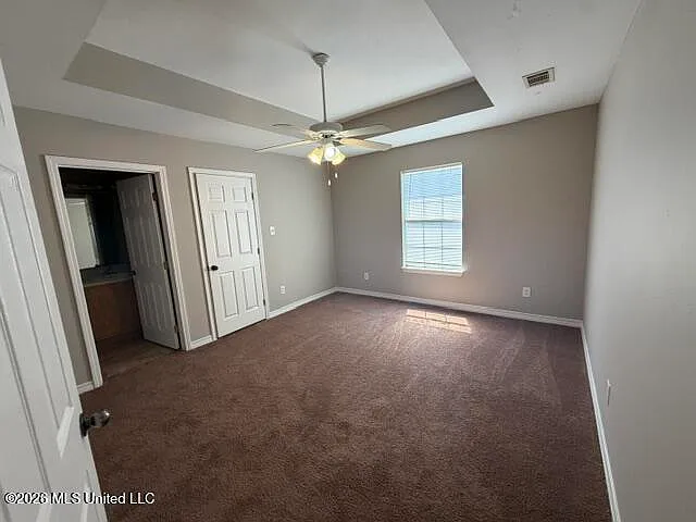 3 bed, 2.0 bath, 2360 sqft, $1,200 — Photo 3