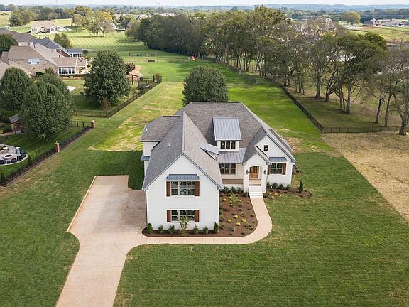 2nd image of 2199 Gordon Xing Lot 136