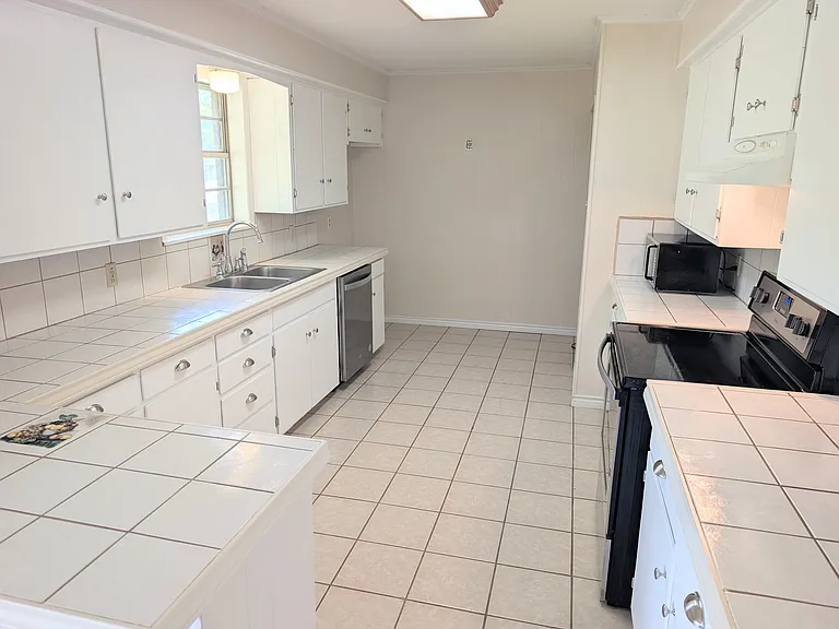 10714 County Road 159 — Photo 5