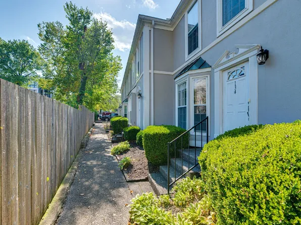 134 Acklen Park Dr, Nashville, TN 37203