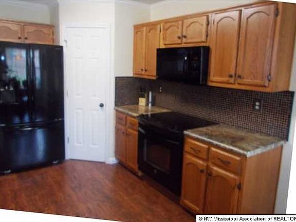 5th image of 9602 Jourdan Dr